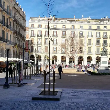 Fantastico Apartamento A 100 M Del Centro * Girona