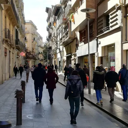 Fantastico Apartamento A 100 M Del Centro 赫罗纳